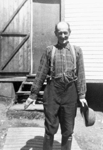 432: Peter Judge. [courtesy of Jenny (Kerrivan) Harvie]  - son of Peter Judge &amp;amp; Bridget Norman